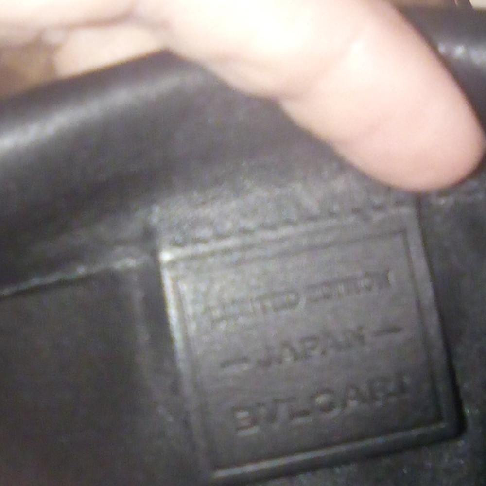 Bulgari Limited Edition Wallet In Excellent Condition - Picture 8 of 12
